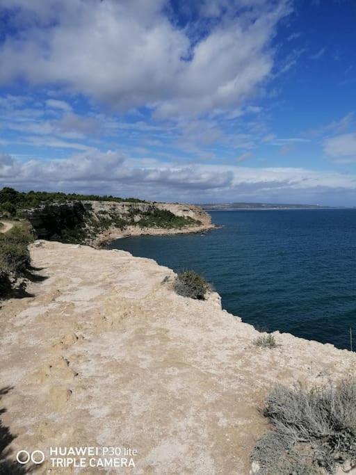 Le Grappillon Villa Fitou Bagian luar foto